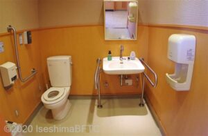 トイレ内部のようす
