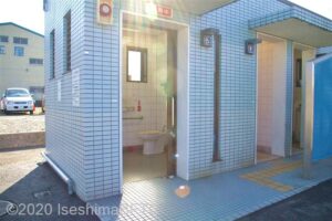 車いす対応トイレ入口