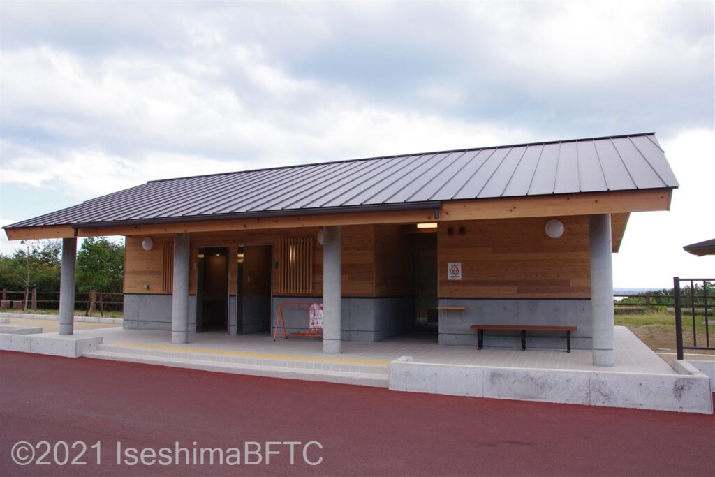 面白展望台トイレ棟
