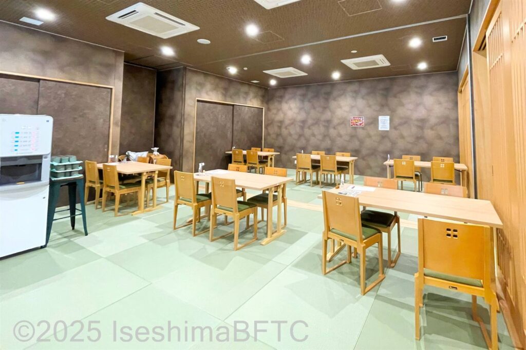 広々とした店内の写真