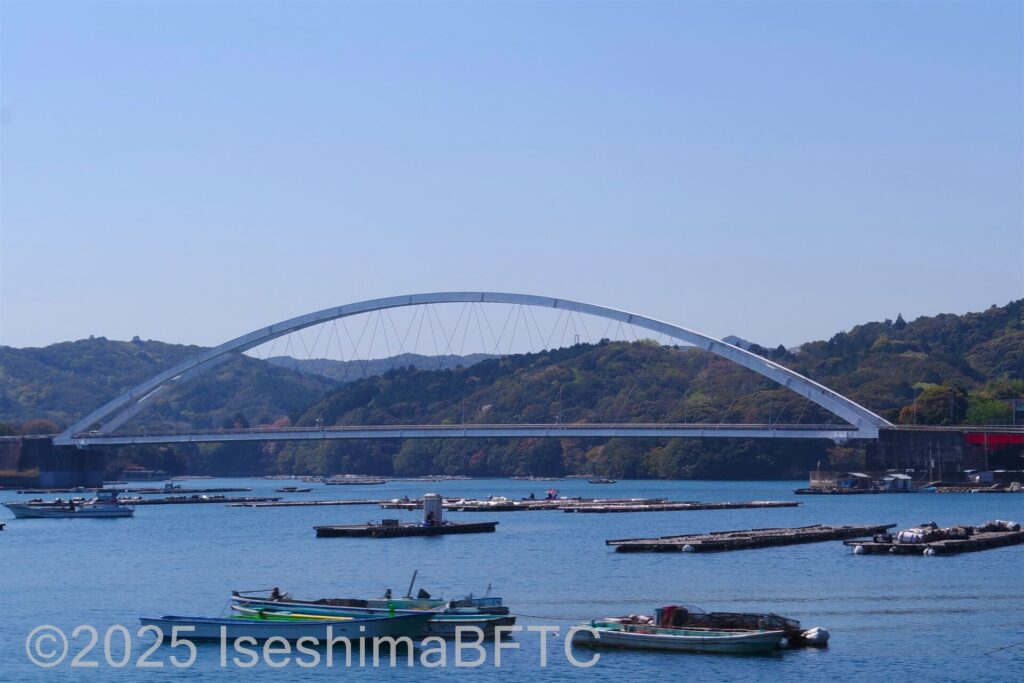 おうのうら大橋　アーチ型の橋