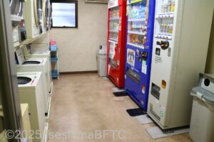 自動販売機コーナー