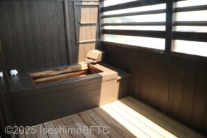 4階露天風呂付和洋室「そら」露天風呂