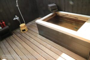4階「月」露天風呂