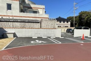 障害者用駐車場