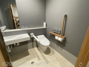 1階ツイン　トイレ内部