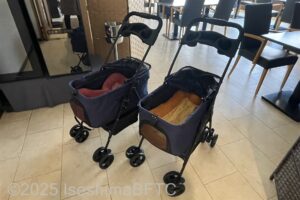 レストラン旬　ワンちゃん用カート