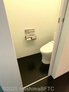 ツインルーム　トイレ