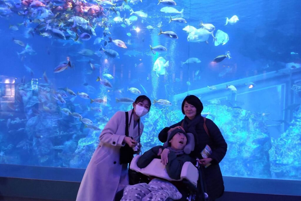 鳥羽水族館での楽しい記念撮影