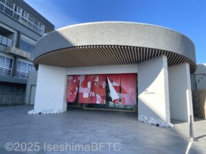 ホテル入口のようす