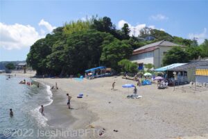 浜のようす　管理棟側から見たところ