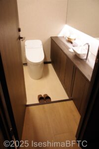 女性用トイレ