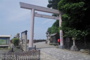 表参道入口の鳥居