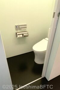 ツインルーム　トイレ
