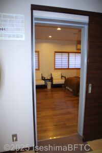 バリアフリールーム入口
