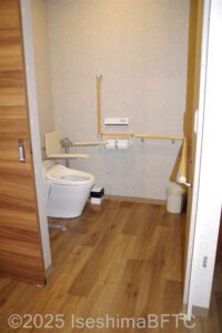 トイレ入口