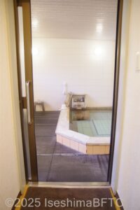 女性用大浴場　浴室入口
