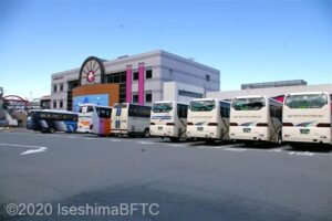 バス用駐車場