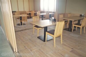 レストラン「雅」個室になるテーブル席