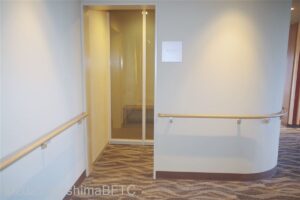 3階ランドリー入口