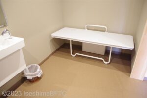ユニバーサルシート