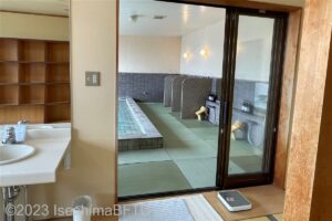 女性用大浴場　浴室入口