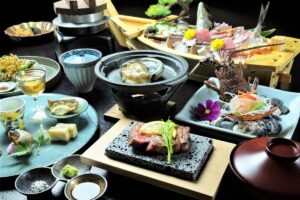 三重三大味覚膳（伊勢海老＆鮑＆松阪牛）