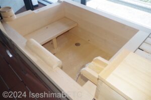 展望風呂付き和洋室　浴槽のようす
