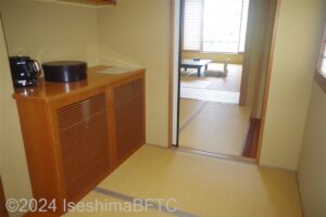 オーシャンビュー和室　室内入口