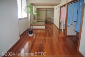 大浴場前の廊下