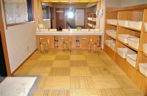 大浴場「五十鈴」脱衣所