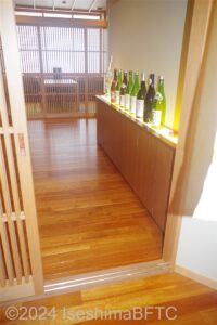1階会席処「贄（にえ）」入口