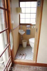 トイレ入口