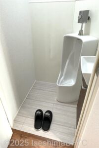 男性用トイレ