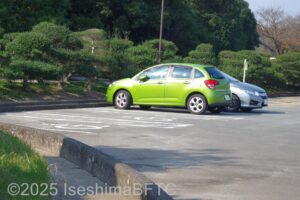一般駐車場内の障害者用駐車区画