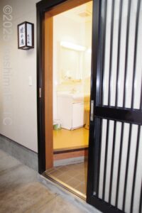 露天付き貸切風呂「睦の湯」入口