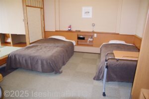 412号室　ベッドのようす