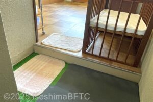 女性用大浴場　脱衣所から浴室へ