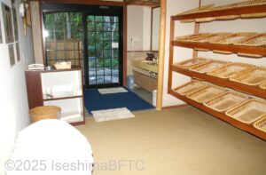 男性用露天風呂　脱衣所