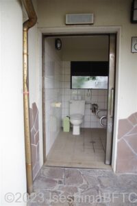 黒崎小公園車いす対応トイレ入口