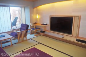 701号室　窓際のようす