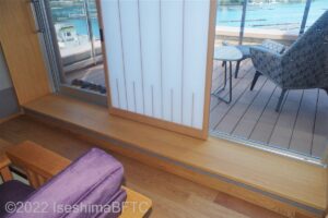 701号室　テラス入口