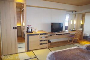 和室（部屋食）　家具のようす