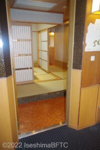 902号室　入口