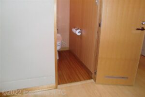 男性用大浴場　脱衣所トイレ入口