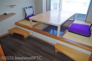 ダイニング個室（掘りごたつ席）