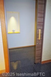 204号室　入口