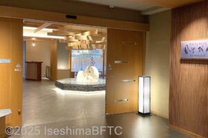 4階ダイニング入口