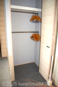 わおん　クローゼット内部のようす