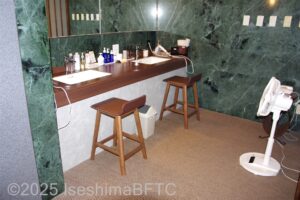 女性用大浴場　洗面